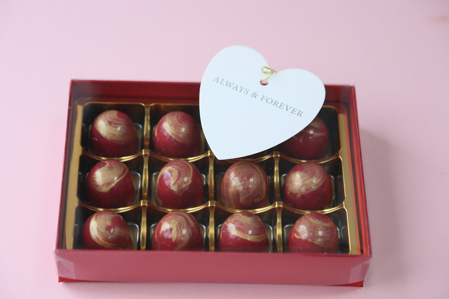luxury 12 mix chocolate pralines box.