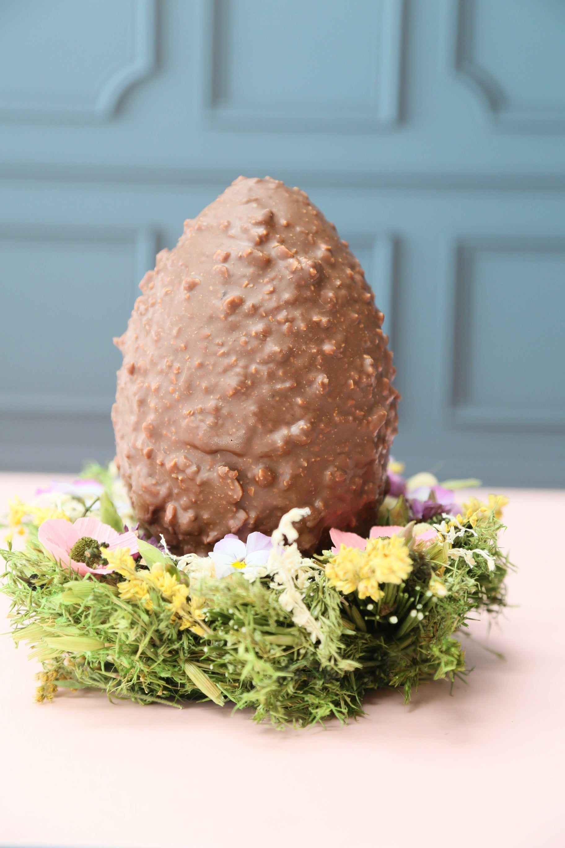 OPERA HAZELNUT SALTED CARAMEL EASTER EGG – Secrettaart