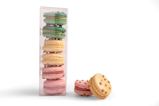 6 Macarons Gift Box by Tyne and Wear Pastry Shop Secrettaart
